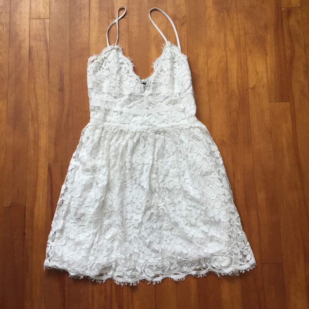 NBD Lace White Dress - Picture 2 of 7